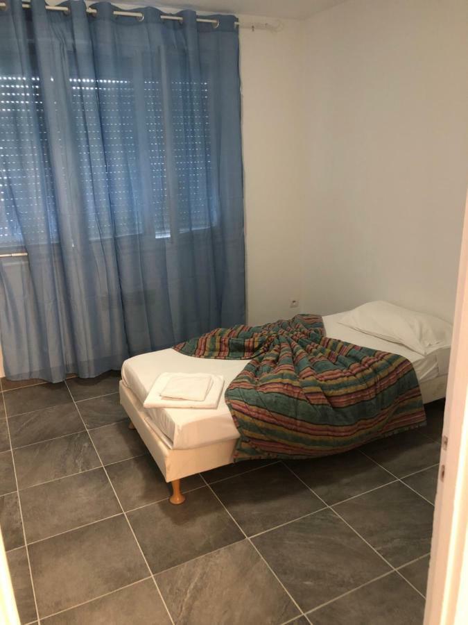 Appartement T3 7C ตาร์บ ภายนอก รูปภาพ